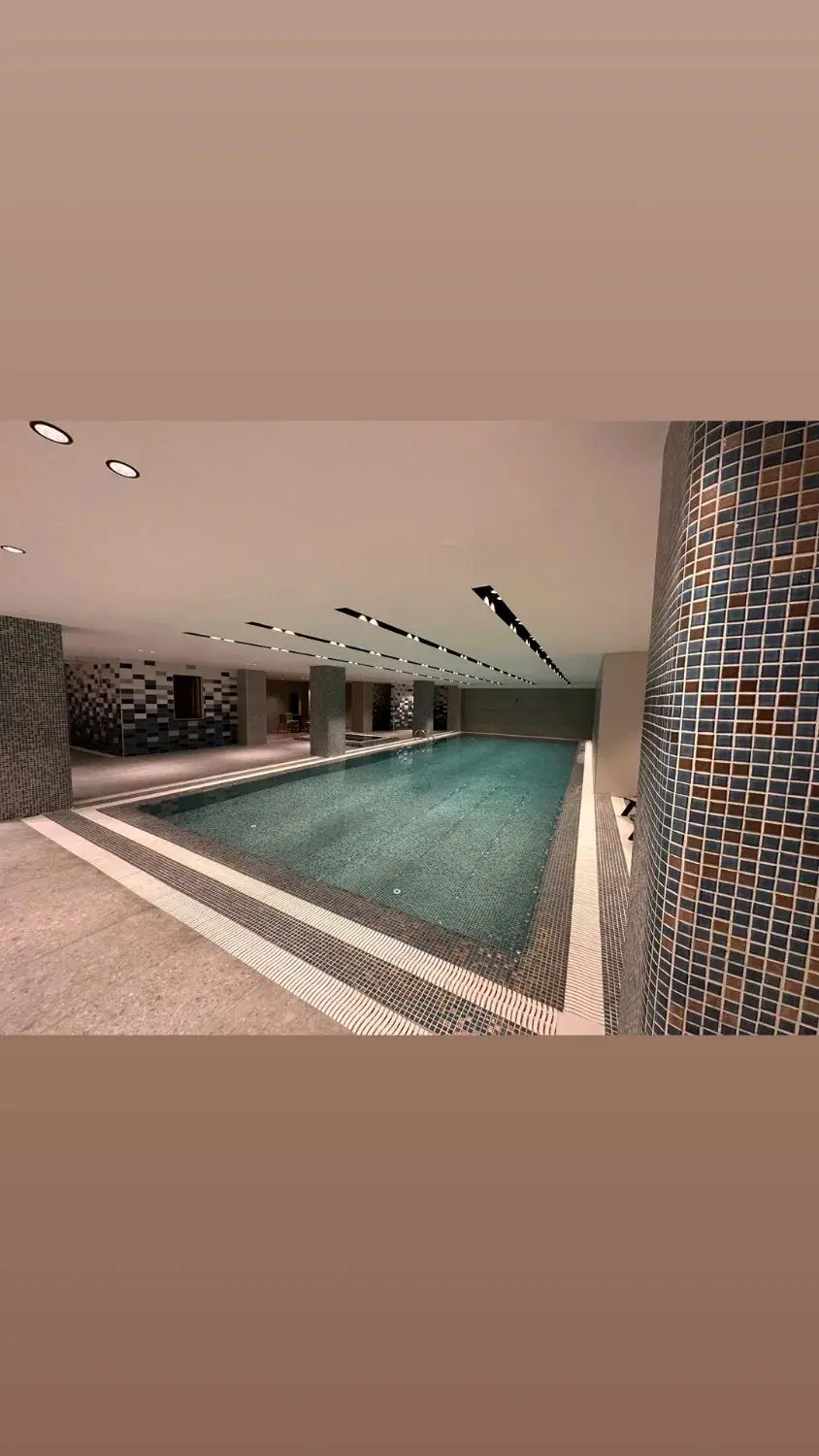 100 متری خوش نقشه فول امکانات