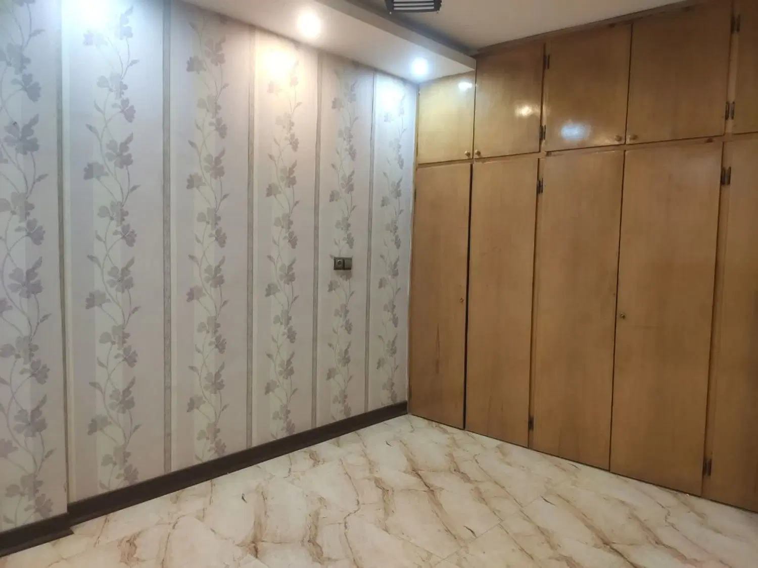اجاره آپارتمان ۱۲۰ متر دو خواب