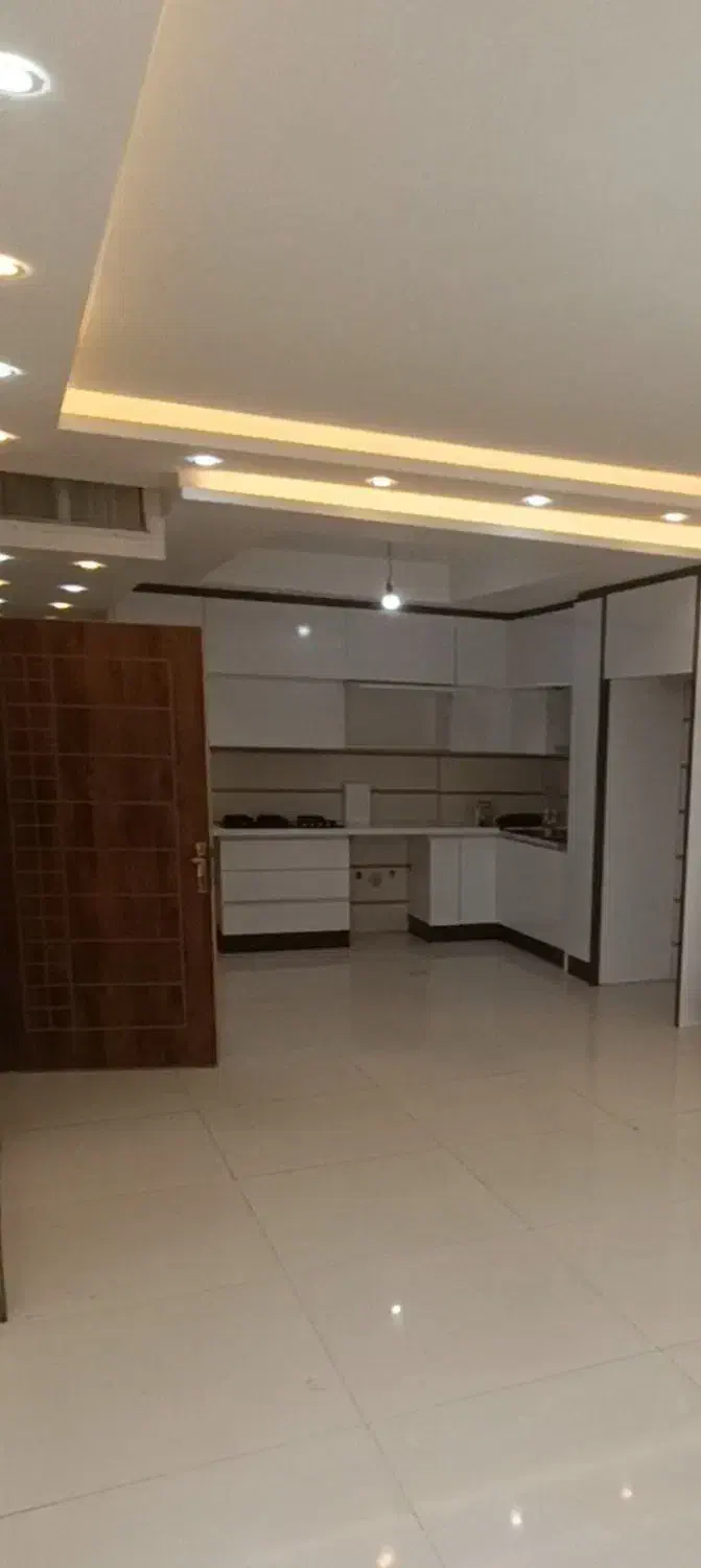 آپارتمان ۹۲ متری صفر