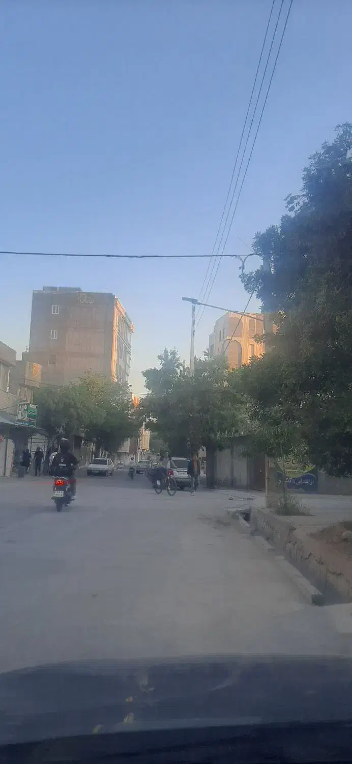 اجاره ۷۰متر تجاری برق سه فاز نبش میدان هاشمی نژاد