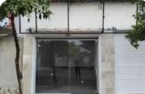 مغازه ۳۲ متری