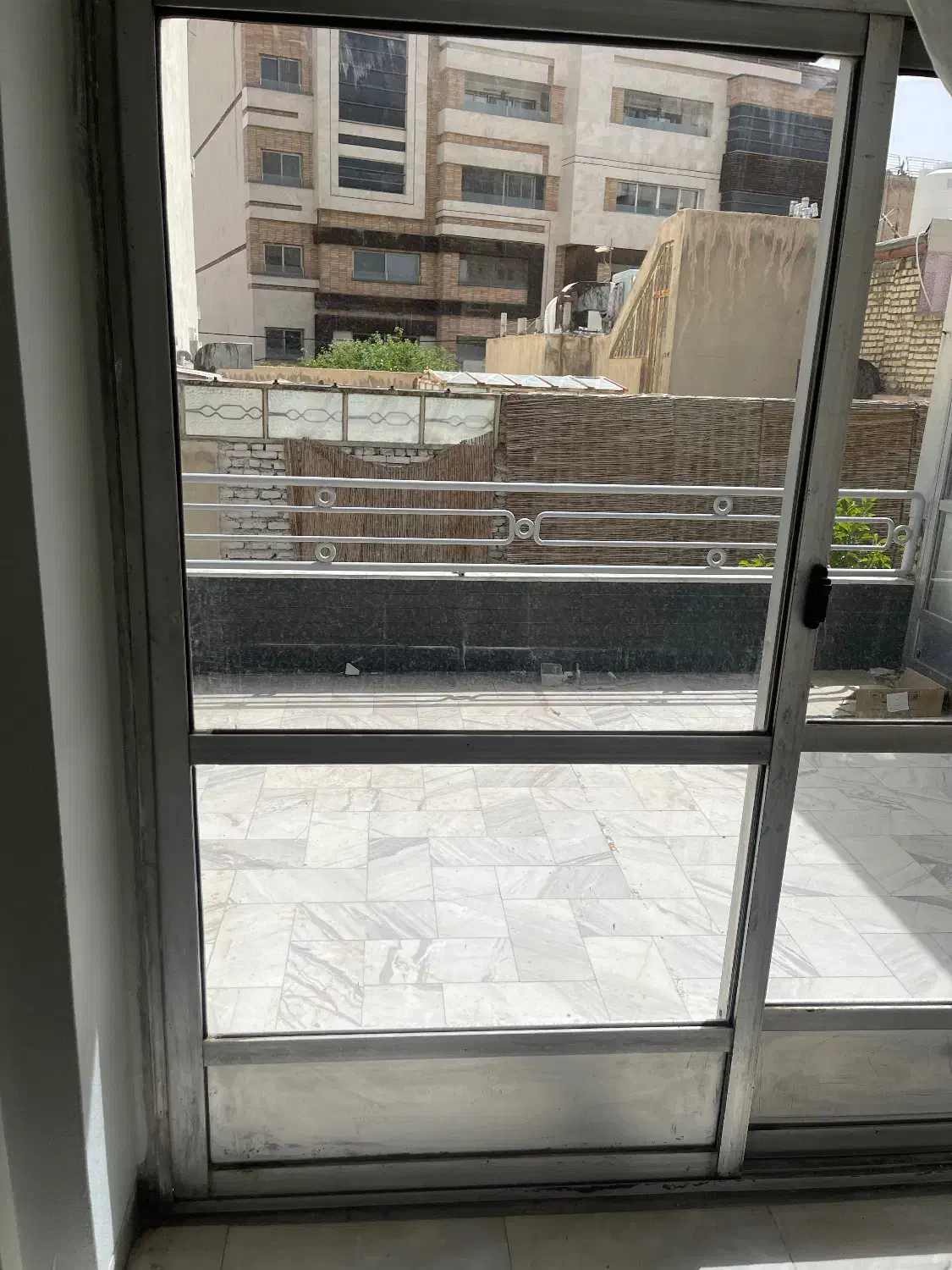 اجاره برای سالن زیبایی یا مزون