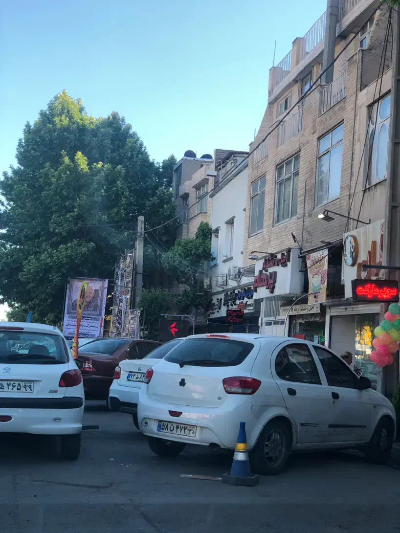 سلام درود مغازه سند دار بلوار حدادی کرج نو ۶۸متر