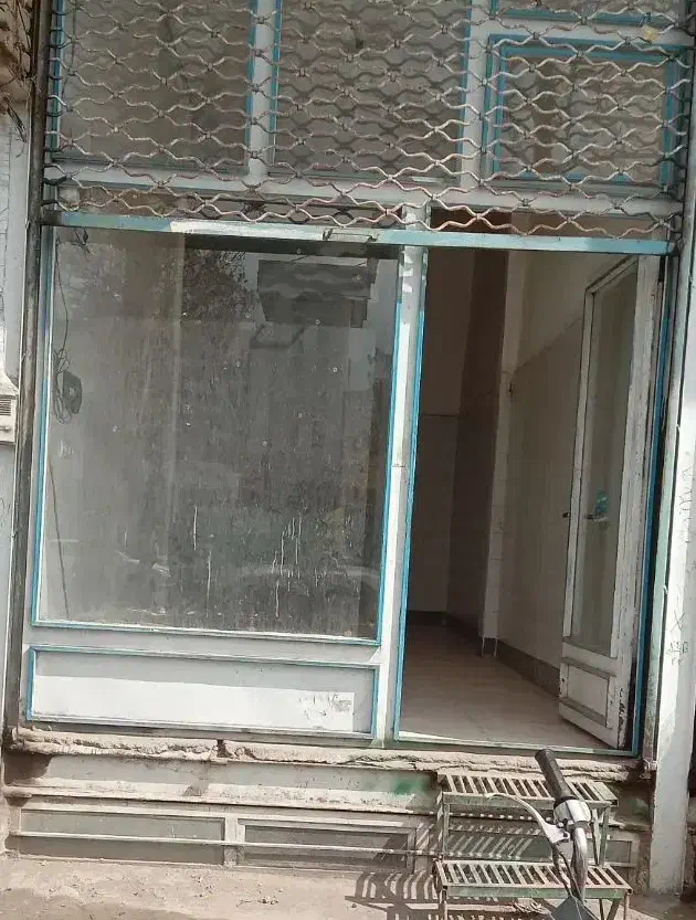 مغازه ۵۰ متردارای آب برق تلفن گاز خیابان جلفا
