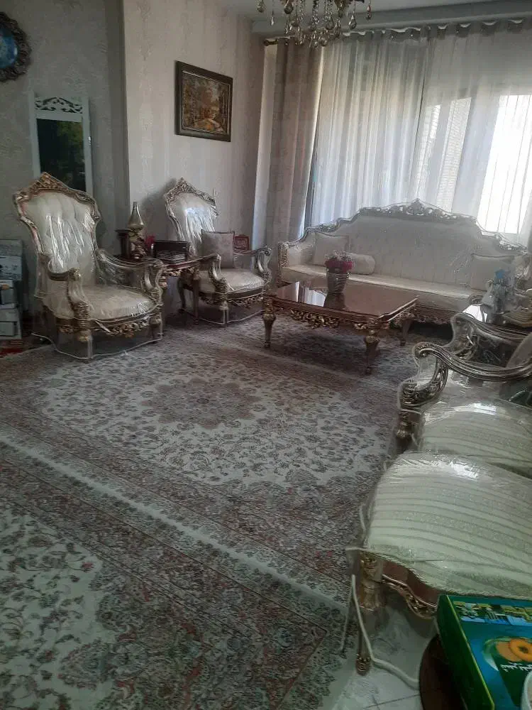 اجاره اپارتمان دو خوابه در شهرک بروجردی