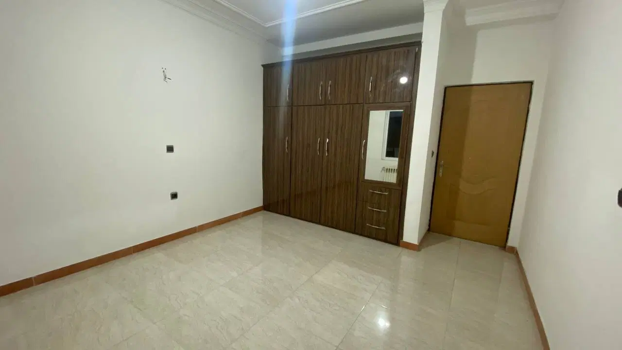 سه خواب_230متری