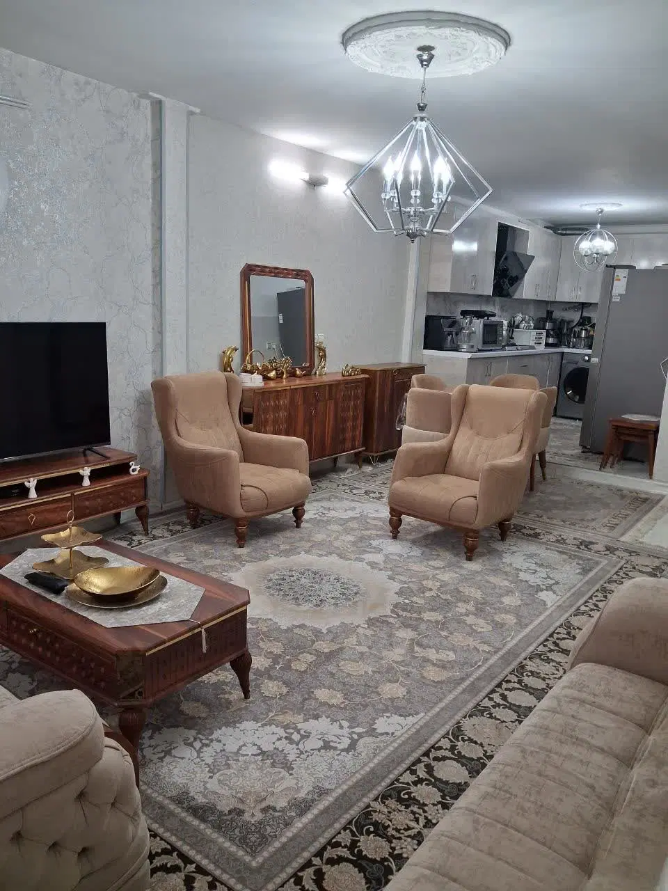 اجاره آپارتمان بسیار تمیز