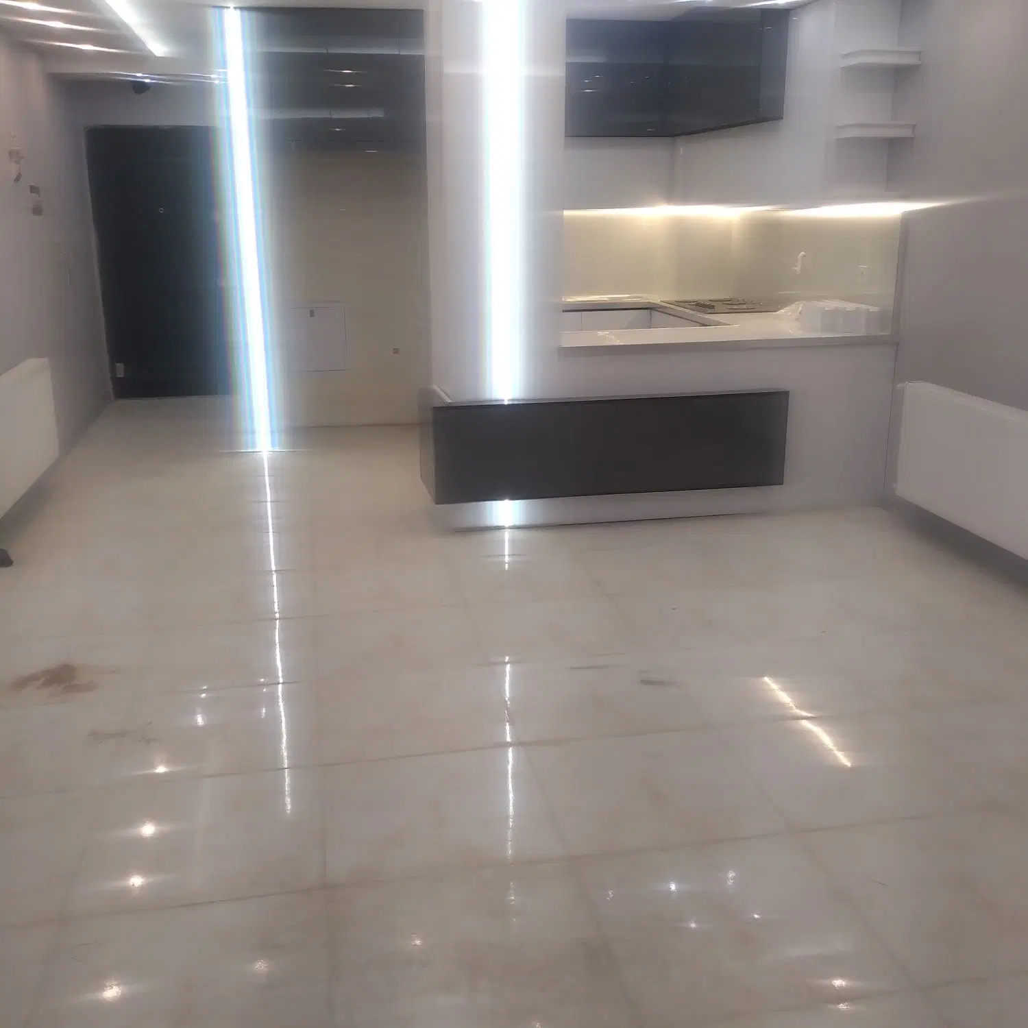 آپارتمان جنوبی ۸۵ متر