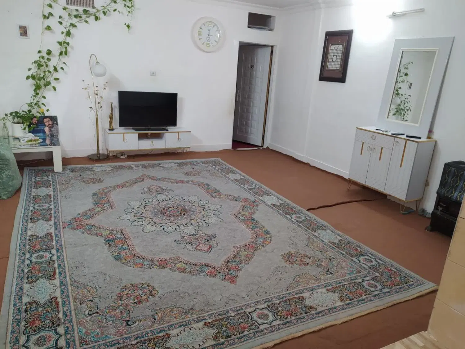 خونه ویلایی دو طبقه با هوایی رسالت ۱۴۵