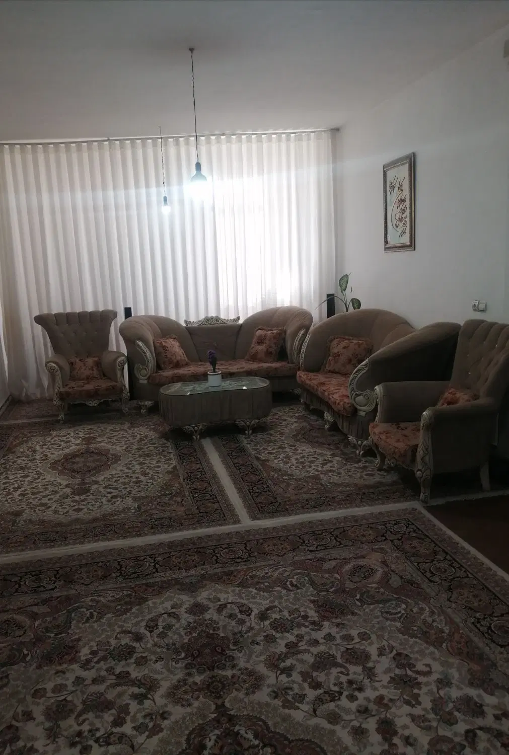 سه طبقه خانه ومغازه برخیابان رودکی