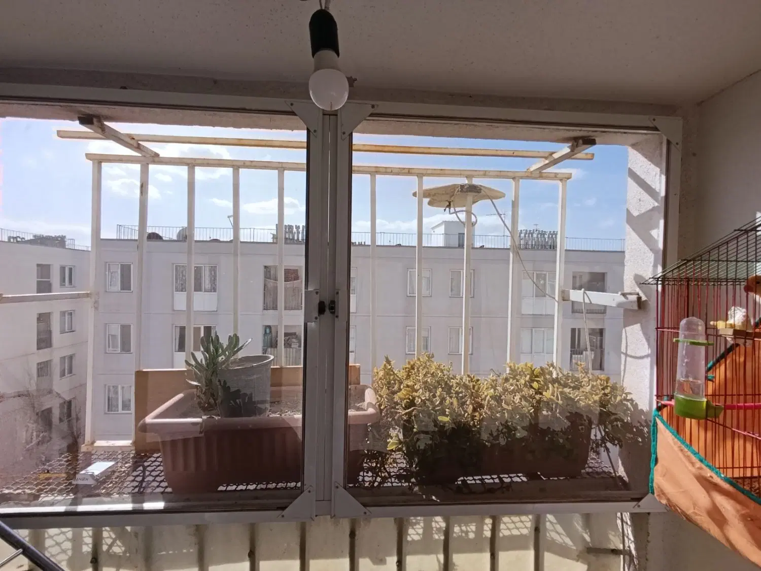 011 فروش سه خواب کیسون