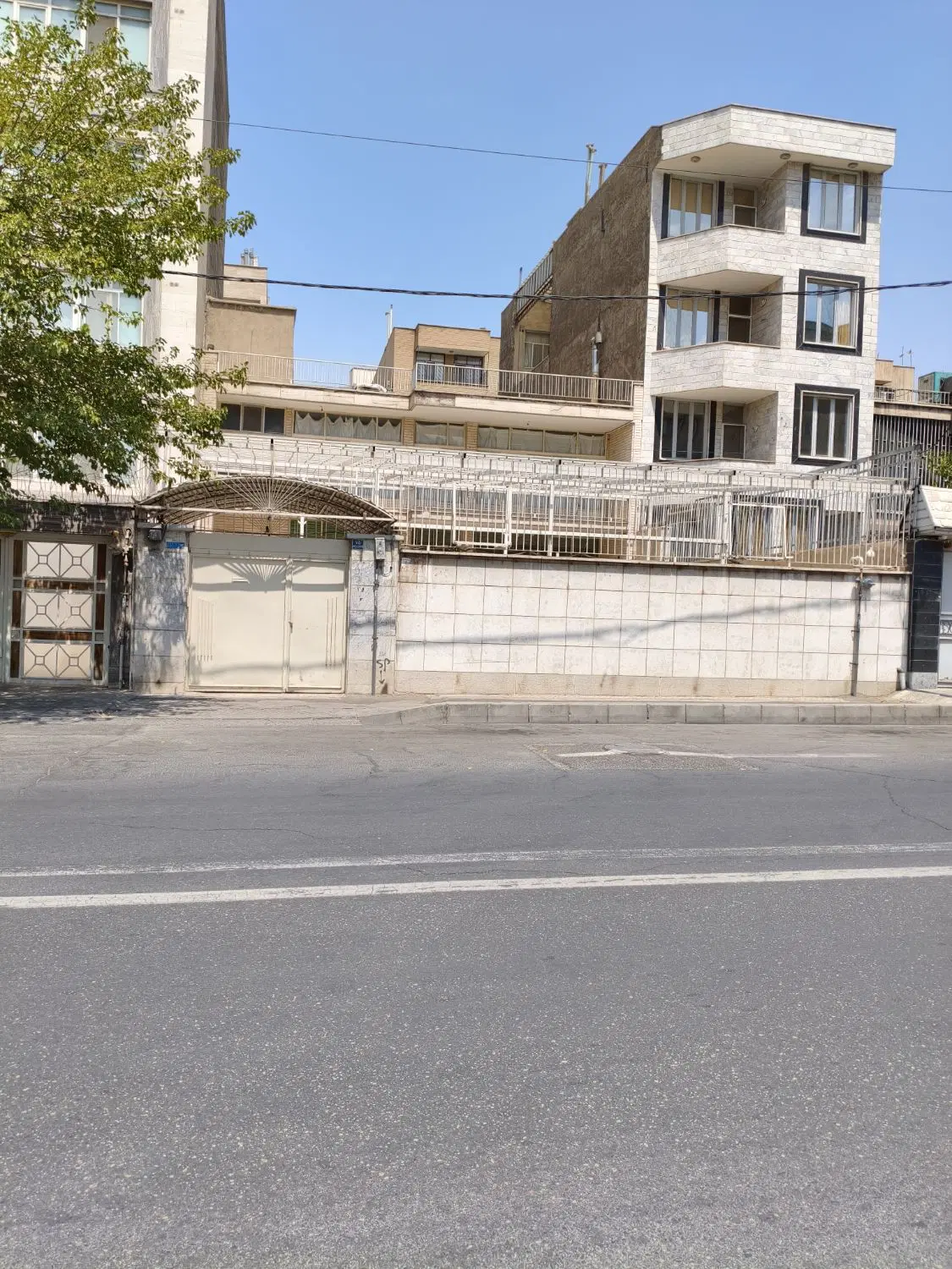فروش ملک ۳۷۳ متر