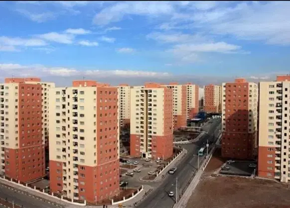 ۸۷ متر ( ۵۶۰ هکتاری پردیسان قم)