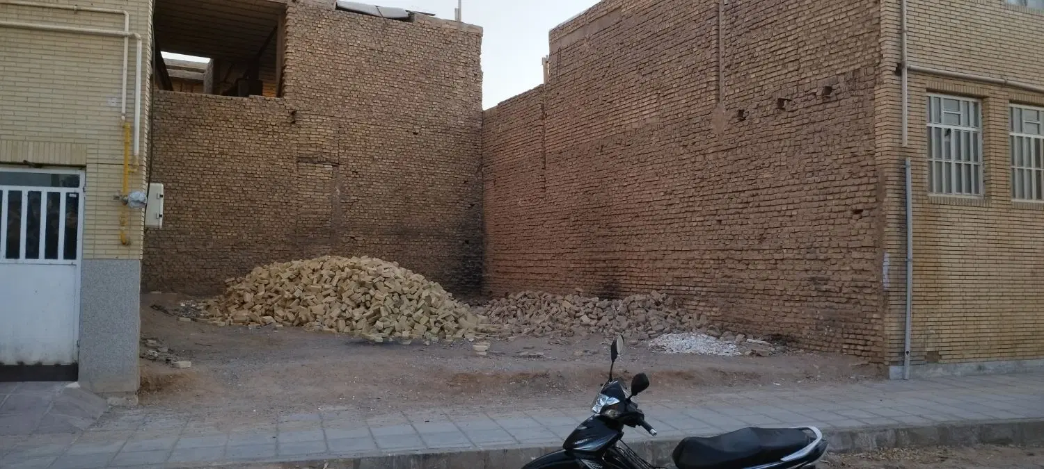 فروش زمین آزادشهر