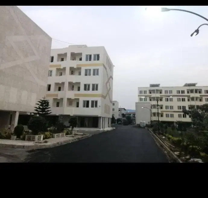 آپارتمان نوساز کلید نخورده