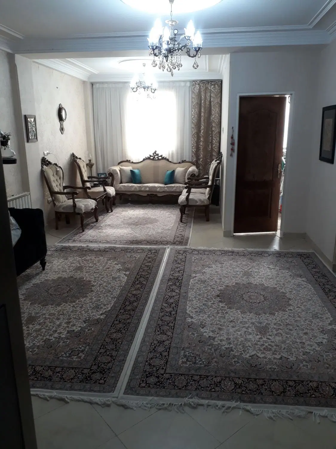 آپارتمان  ۵۵ متری  ۴ واحدی