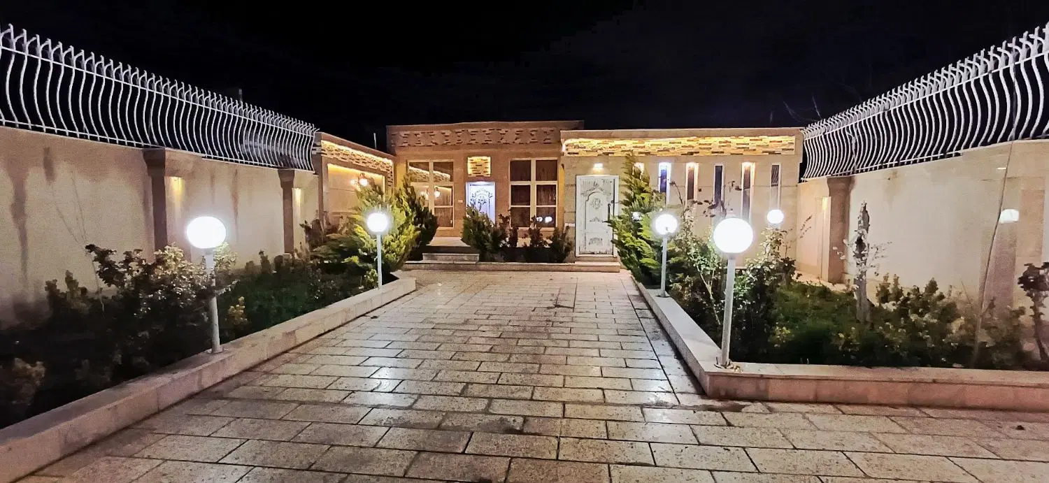 باغ ویلا استخر ابگرم شاهنامه 18