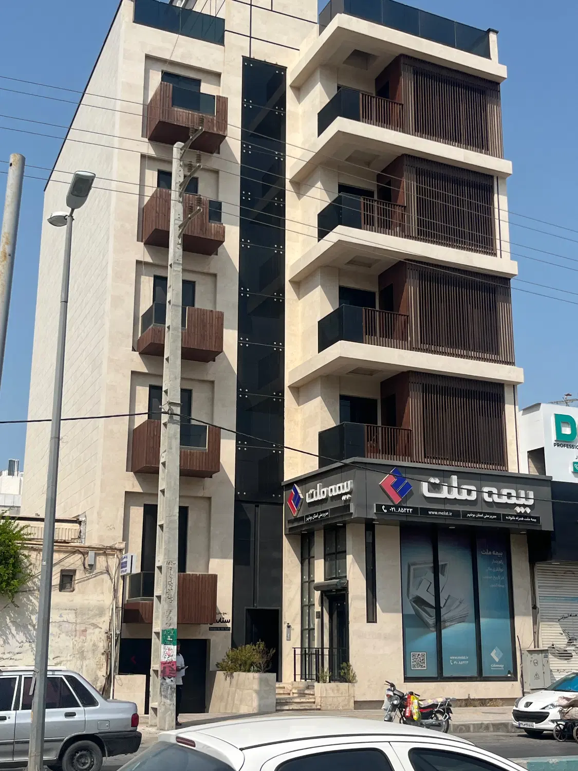 رهن ۶۰متر اداری تجاری