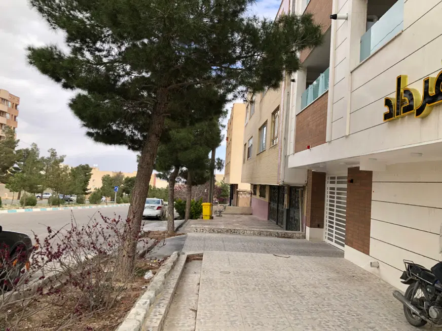 یک واحد آپارتمان ۹۴ متری