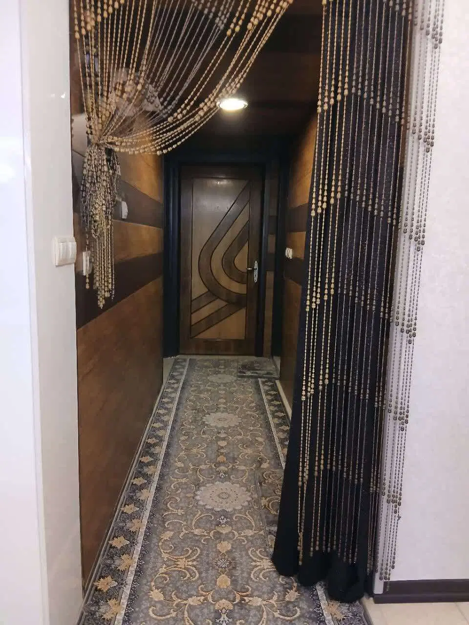 آپارتمان ۱۳۰ متری مستر