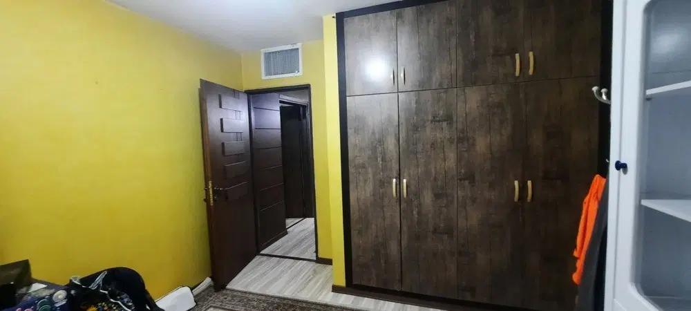 آپارتمان در کوچه تویسرکانی