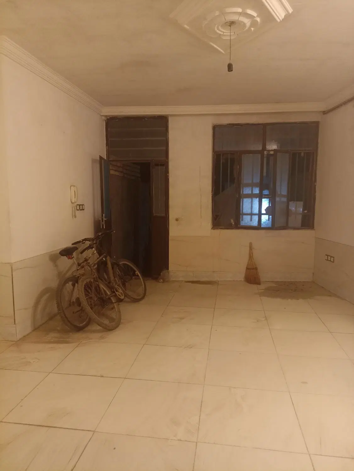 رهن و اجاره (همت آباد)