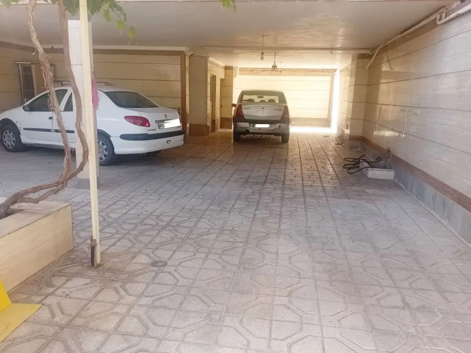 حاشیه دکترحسابی شمالی موقعیت تجاری