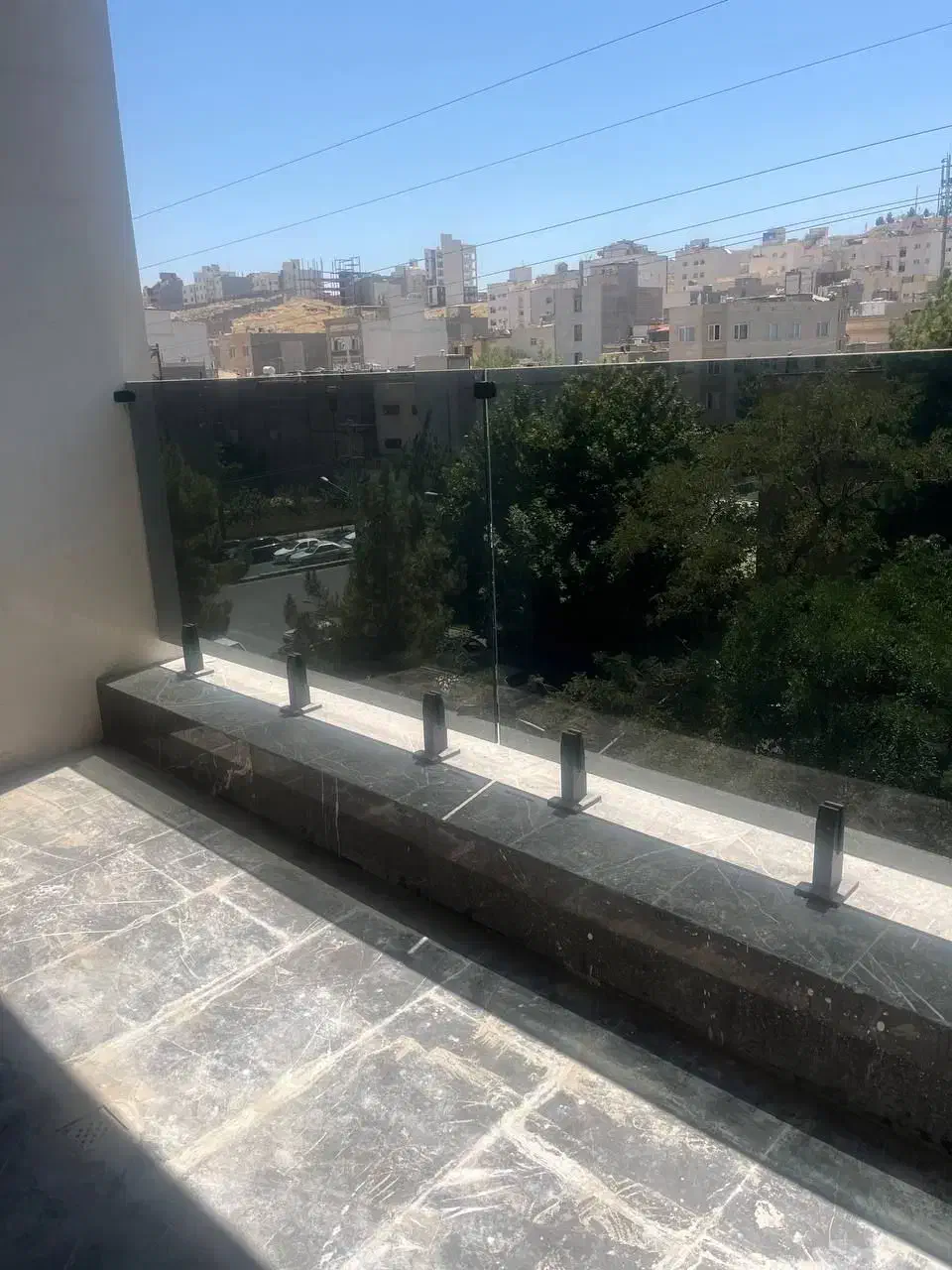 رهن و اجاره آپارتمان ۱۳۰ متری صفر مدرن  صارمی ۴۸
