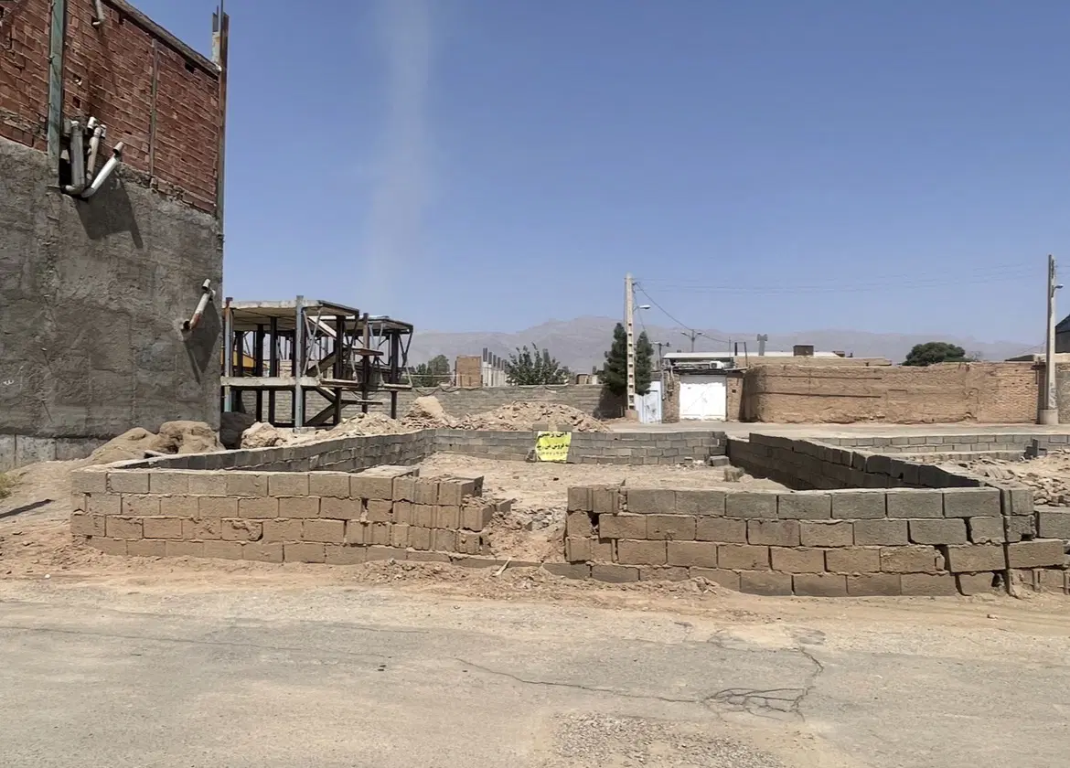 زمین تجاری مسکونی ۱۲۰متری