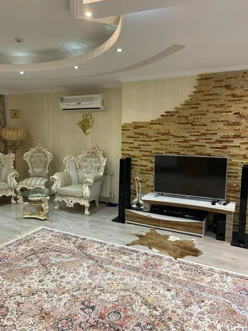 ویلا شهر  زعفرانیه  میرداماد فاز ۲ _ملک نیلی