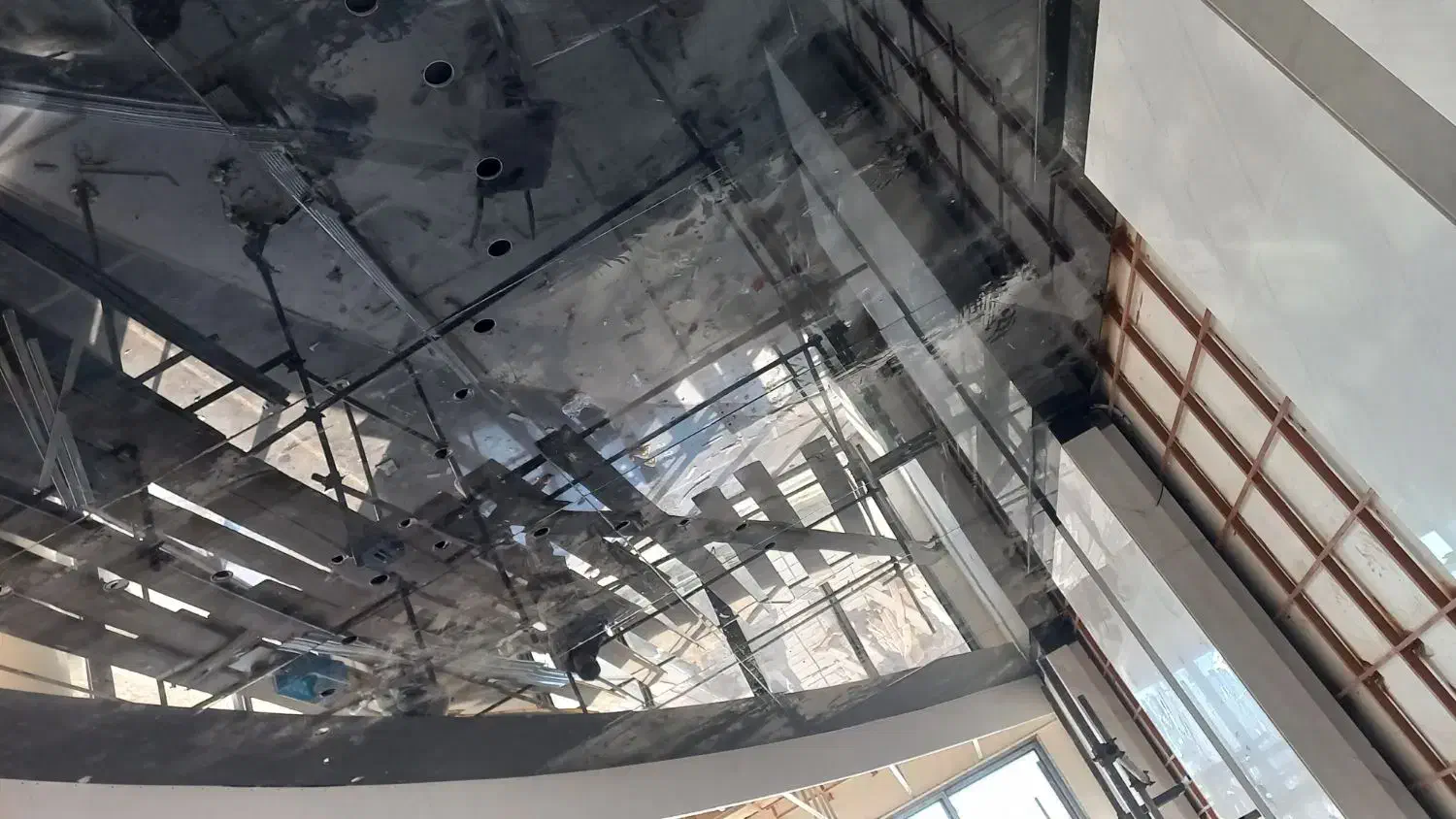 کارخونه ۱۵۰۰متری