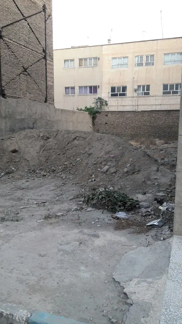 زمین مسکونی ۲۵۰ متر