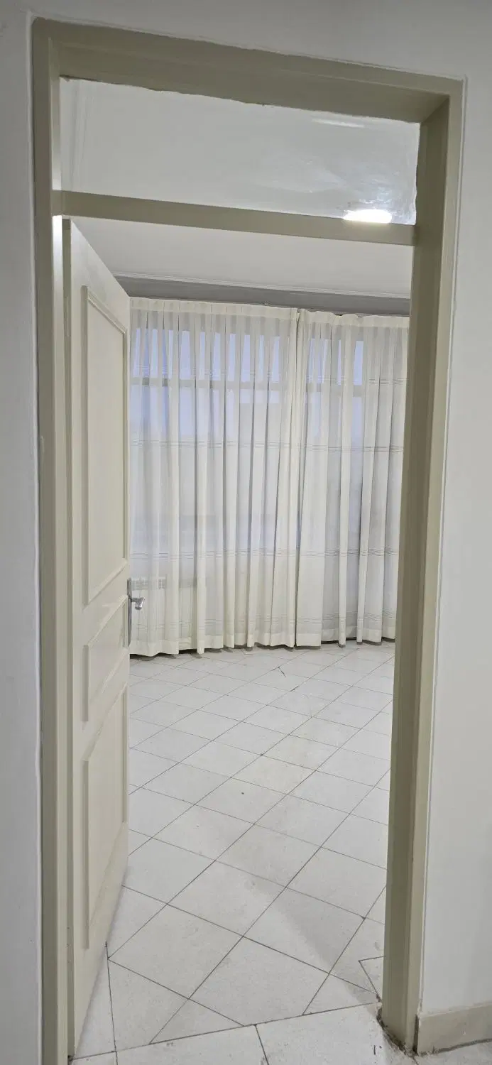 اجاره یک  اتاق ۱۵ متری