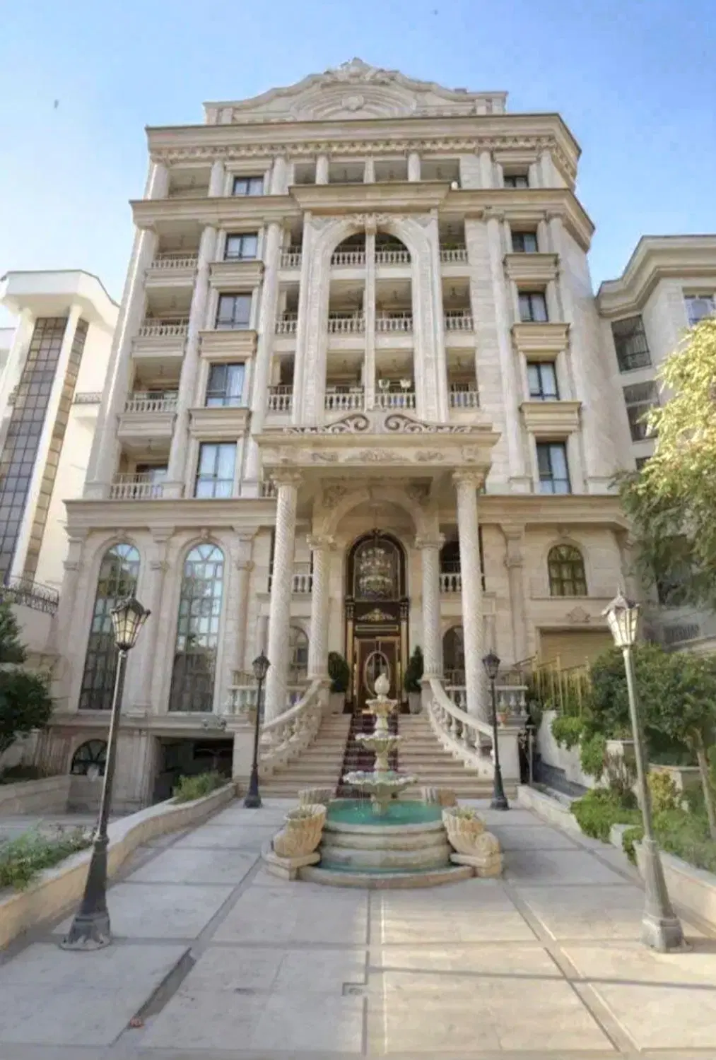 سعادت آباد ۸۰ متر دو خواب