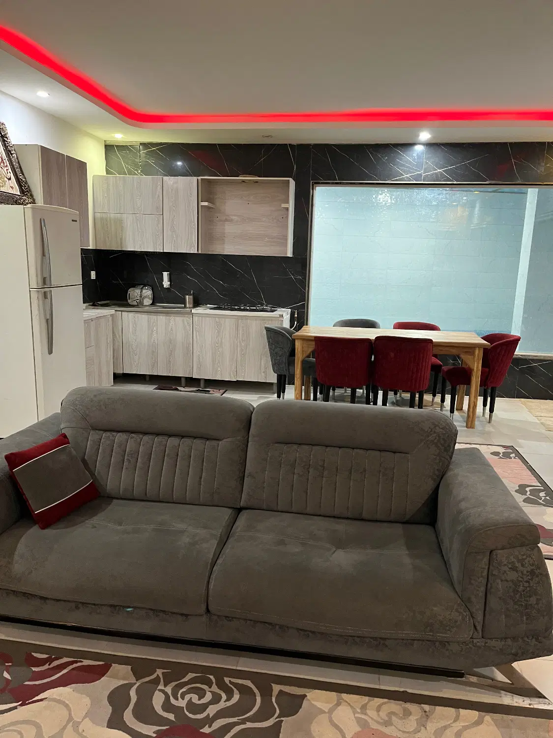 اجاره ویلا استخردار