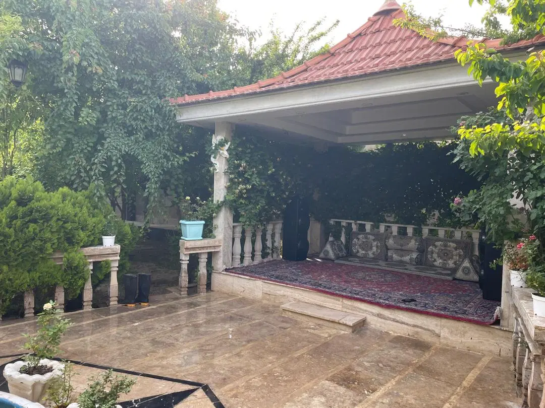 باغ  اجاره‌ای