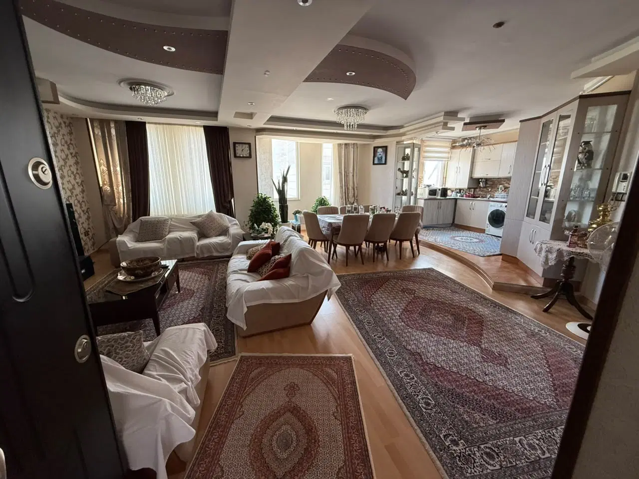 فروش واحد نگین  کارشناسان  ساحلی  فول امکانات