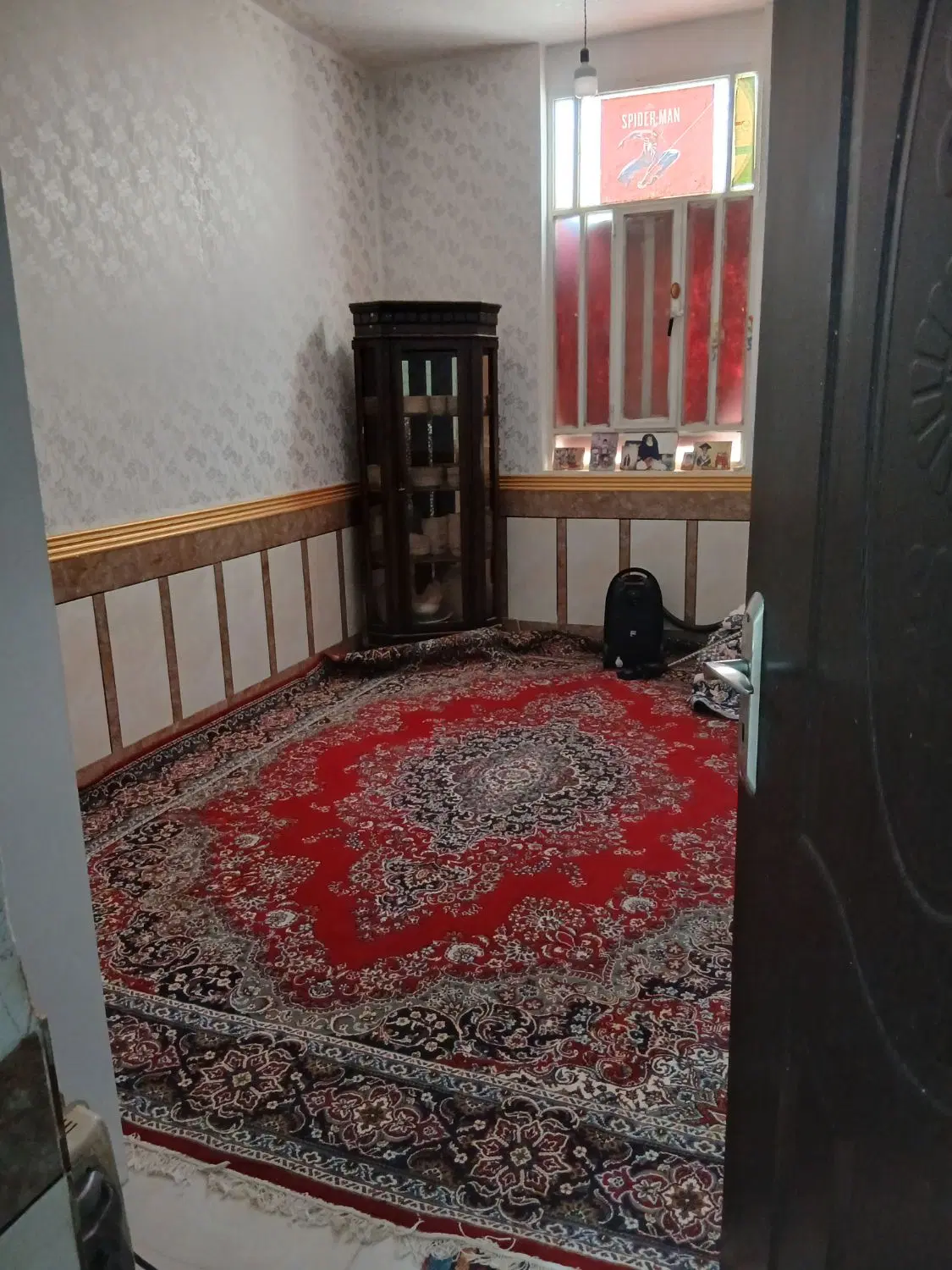 چنیبه روبه روی معین زاده خانه تمیزتمیز
