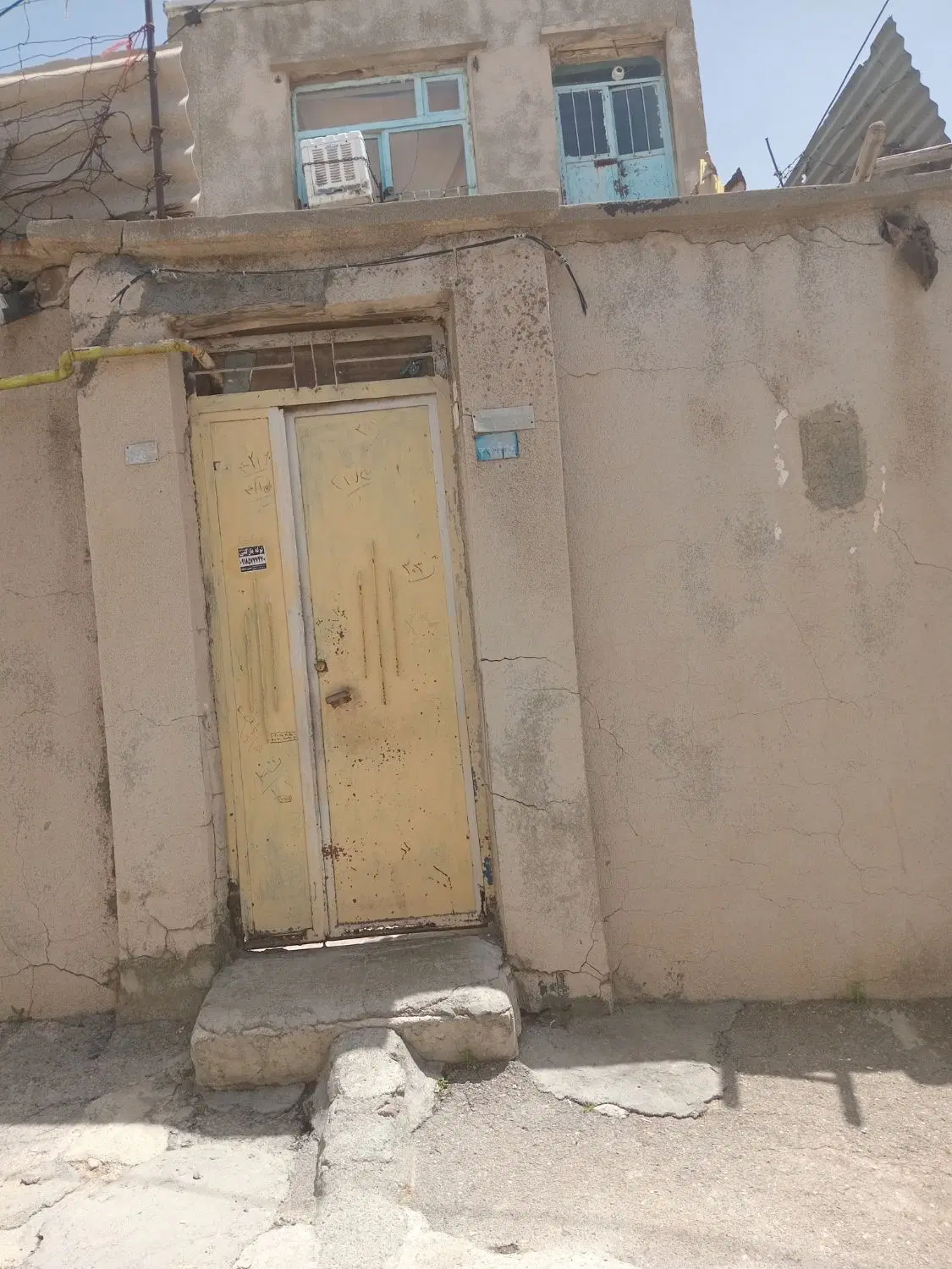 خانه ویلایی ۷۰متری وکیل اقا