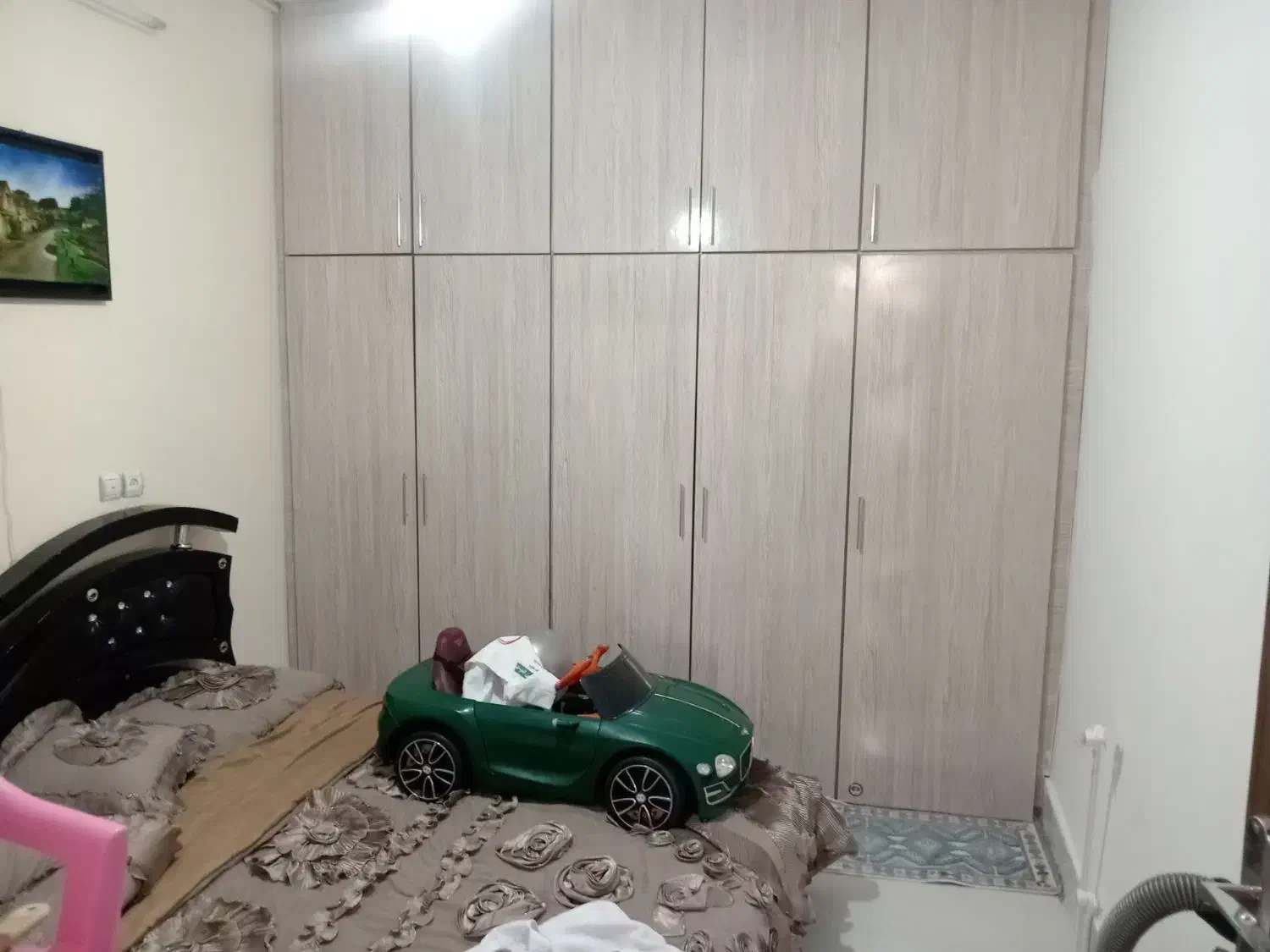 طبقه همکف دربست ابریشم ۸