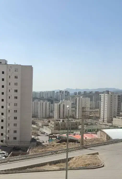 فاز یازده ۸۷ متری ۲ خواب _ طبقه ۹ جنوبی _ تحویلی