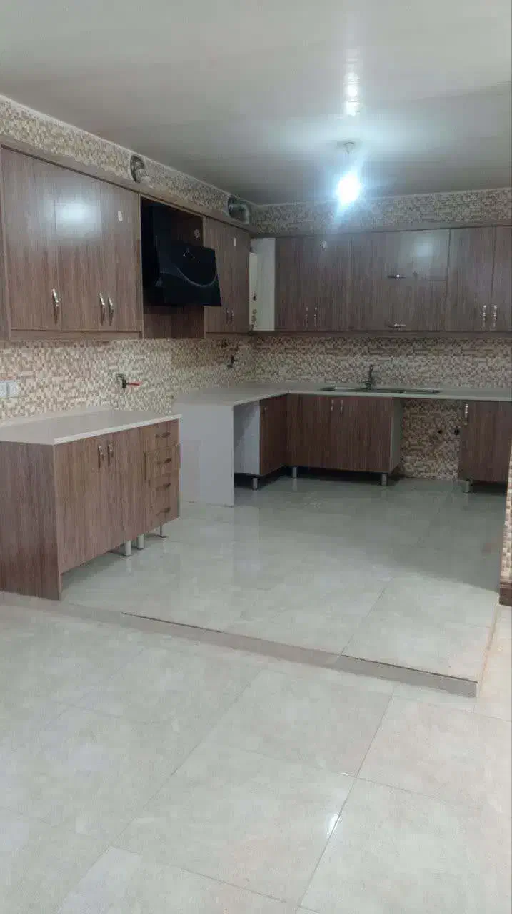 ۱۰۰متری رهن کامل