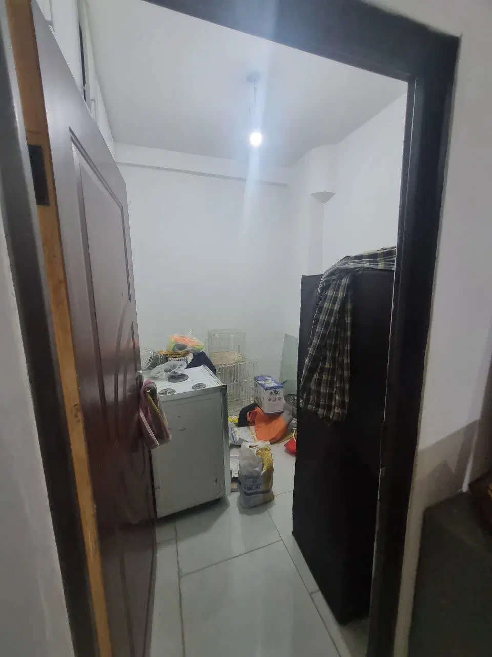 ۷۰متر دوخوابه حاشیه پارکینگ  آسانسور