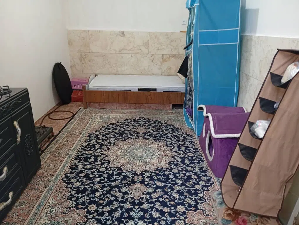 اتاق مجردی فقط اقایان بی حاشیه