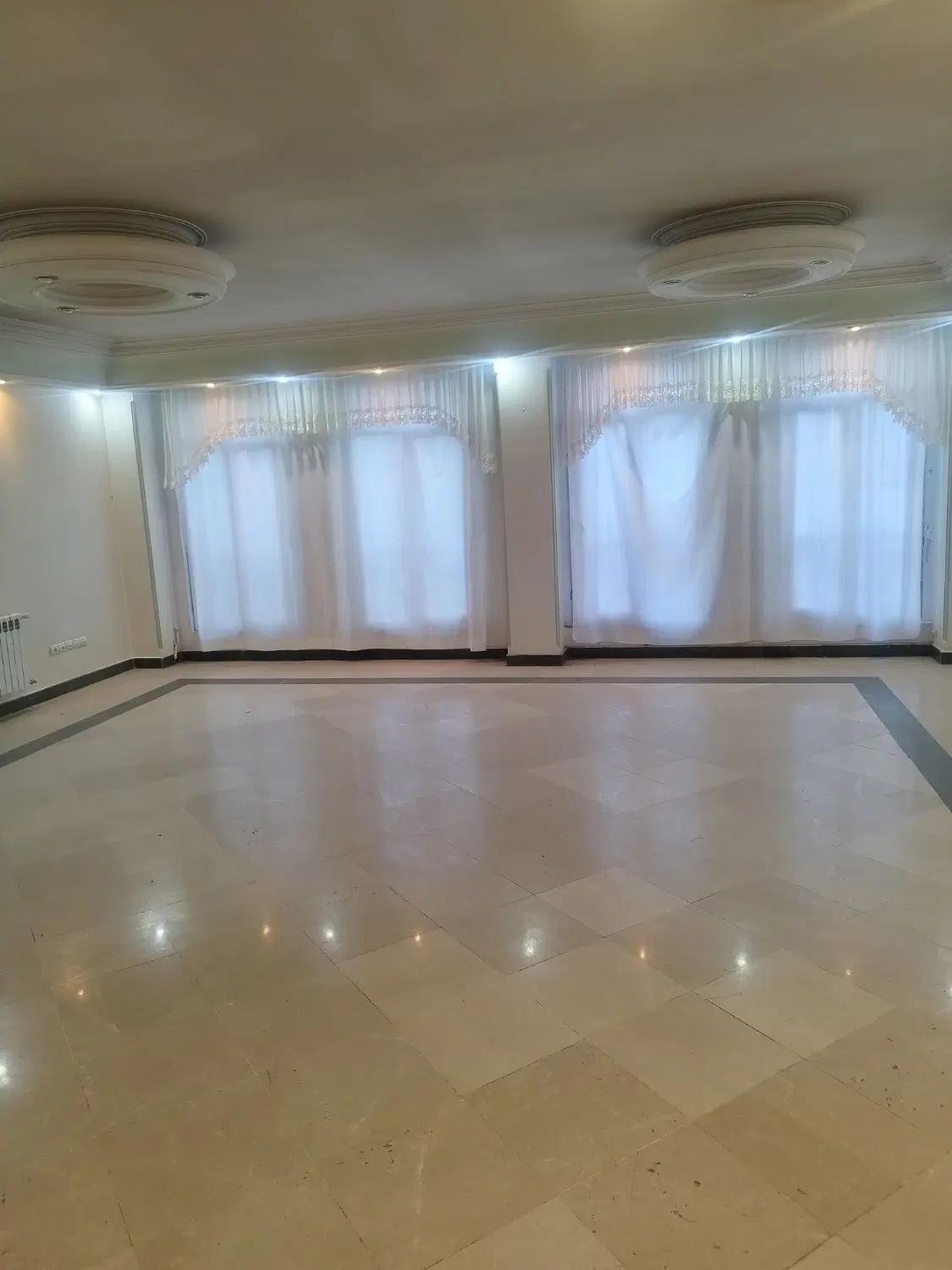 آپارتمان 153مترسه خوابه