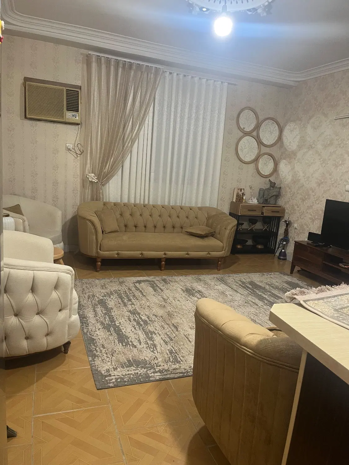 اجاره واحددوخواب گلباغ نماز۷۰متری فول امکانات