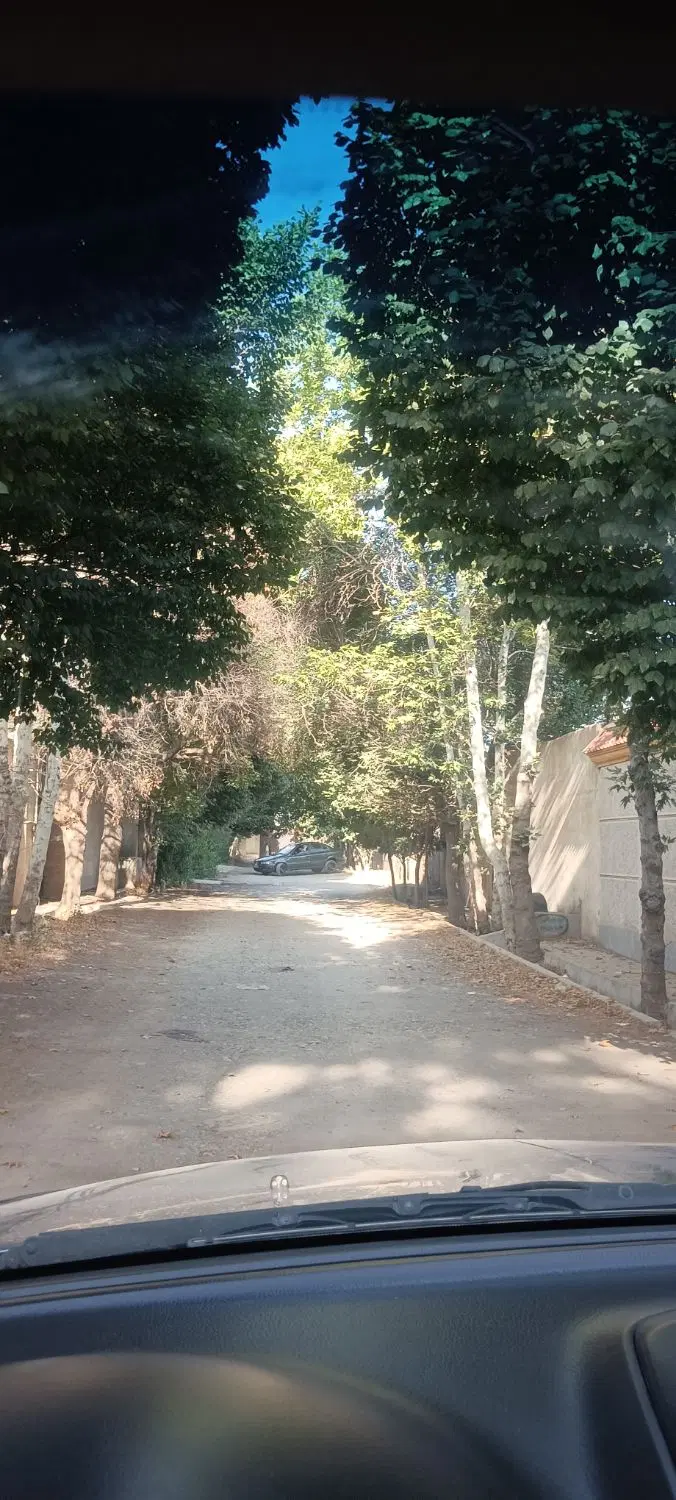 باغچه شهرکی با نگهبانی و آب شهری گاز برق در فردیس