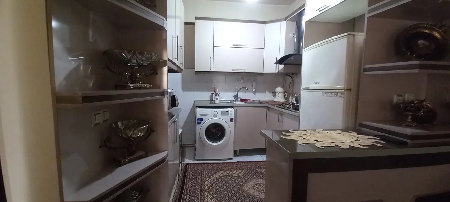 فروش حیاط ۱۴۴متری دوطبقه در آخرعباسی