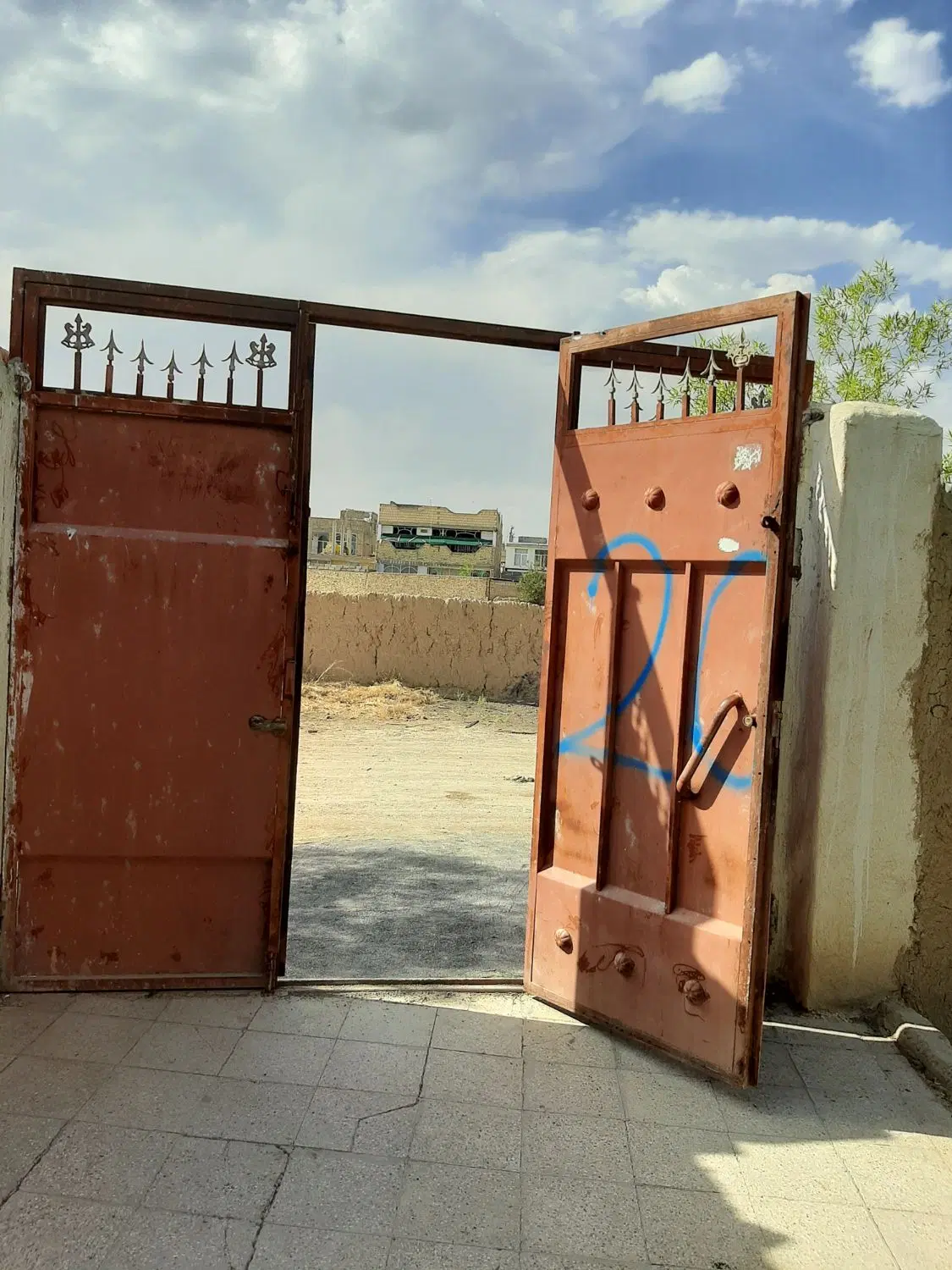 فروش باغ باسند تک برگ