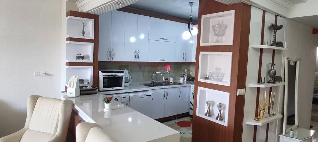 آپارتمان خوش نقشه ابتدای تالار